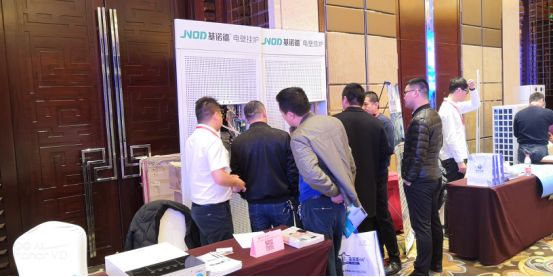 助力煤改電？電壁掛爐帶你走進(jìn)清潔取暖新世界！